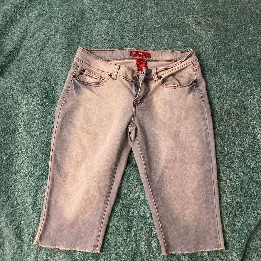 Red Rivet Knee-Length Jeans - Women’s Size 9